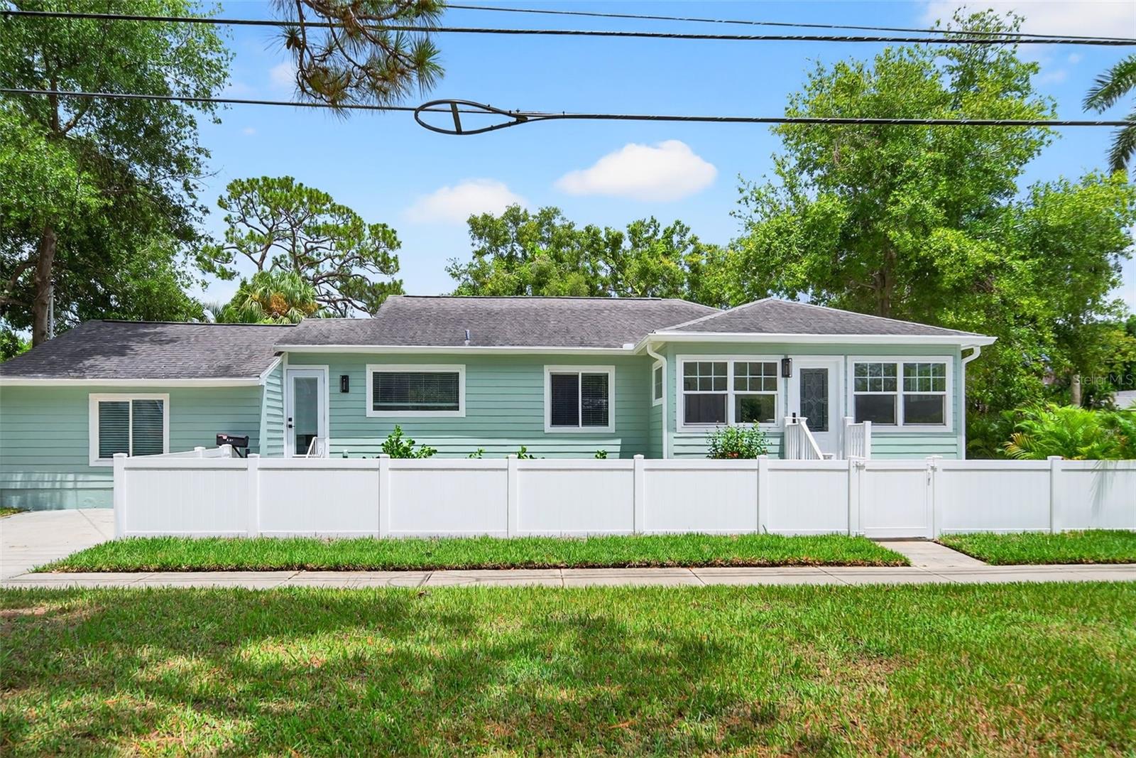 Photo of 1846 3RD STREET ST PETERSBURG FL 33705