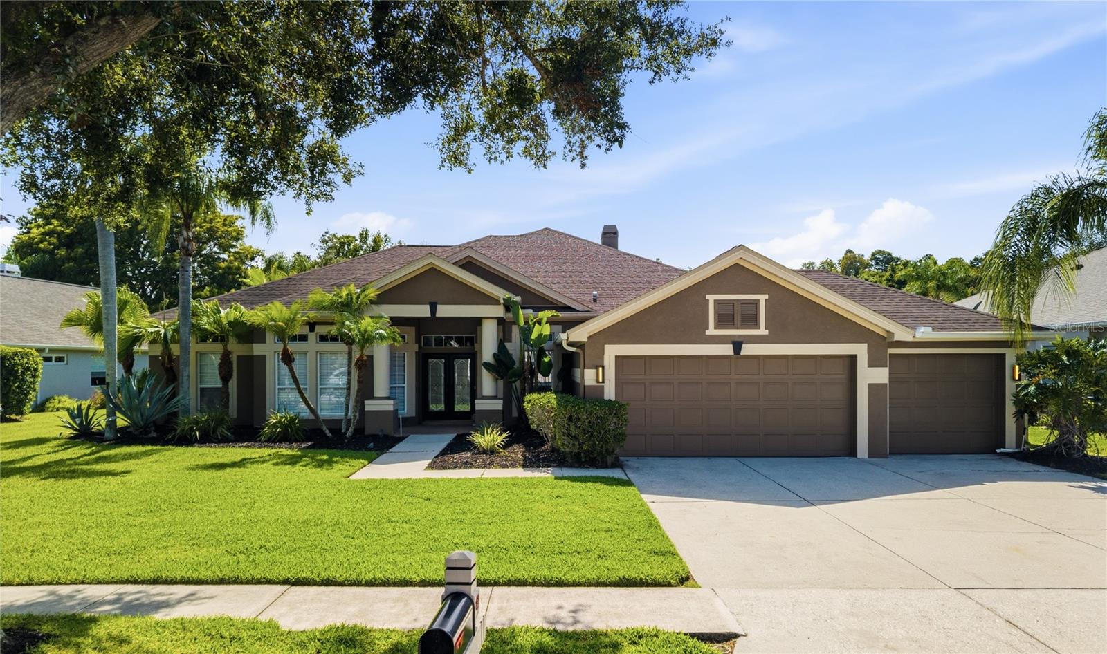 Photo of 5522 REFLECTIONS BOULEVARD LUTZ FL 33558