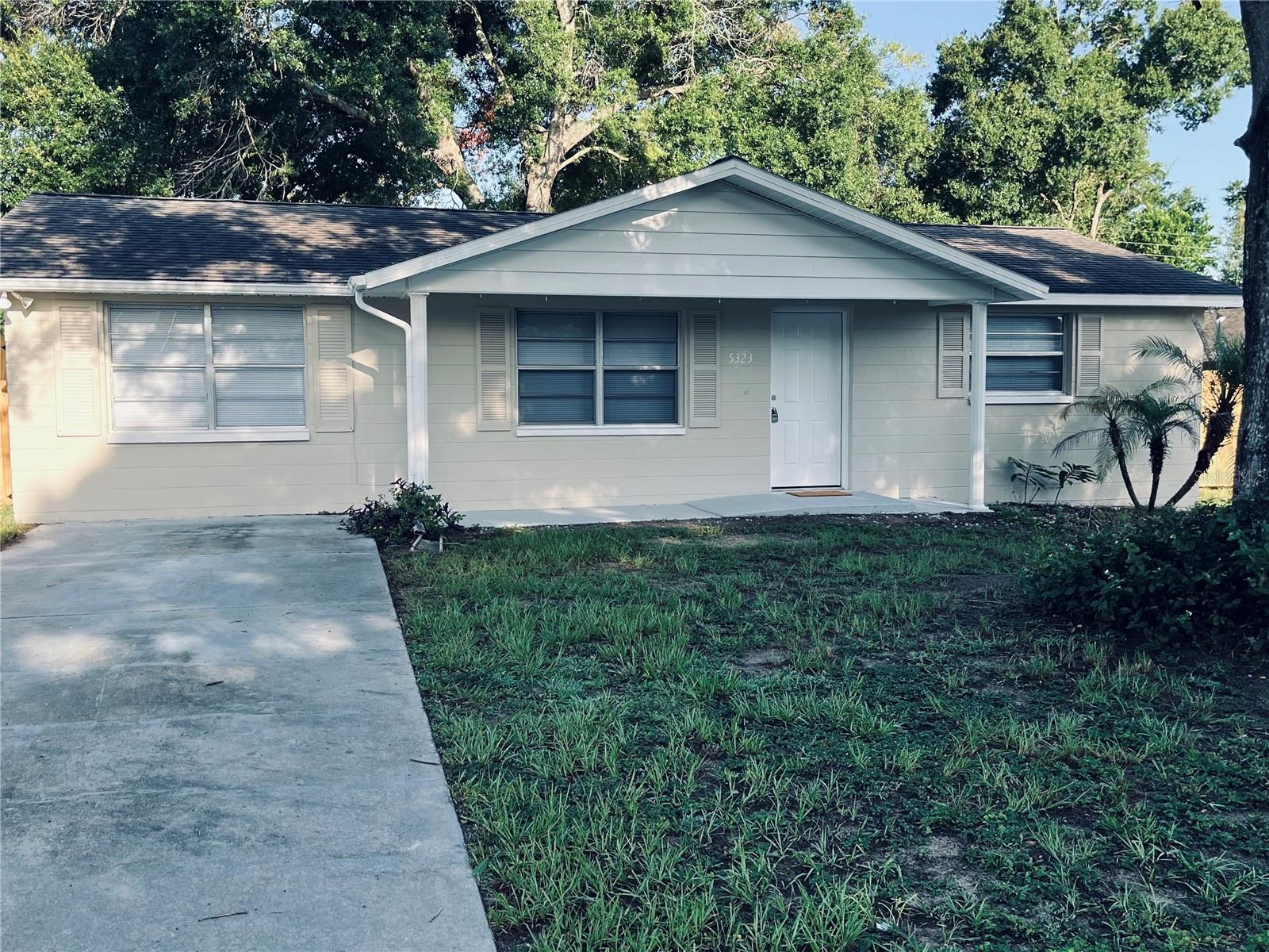 Photo of 5323 SATSUMA DRIVE ZEPHYRHILLS FL 33542