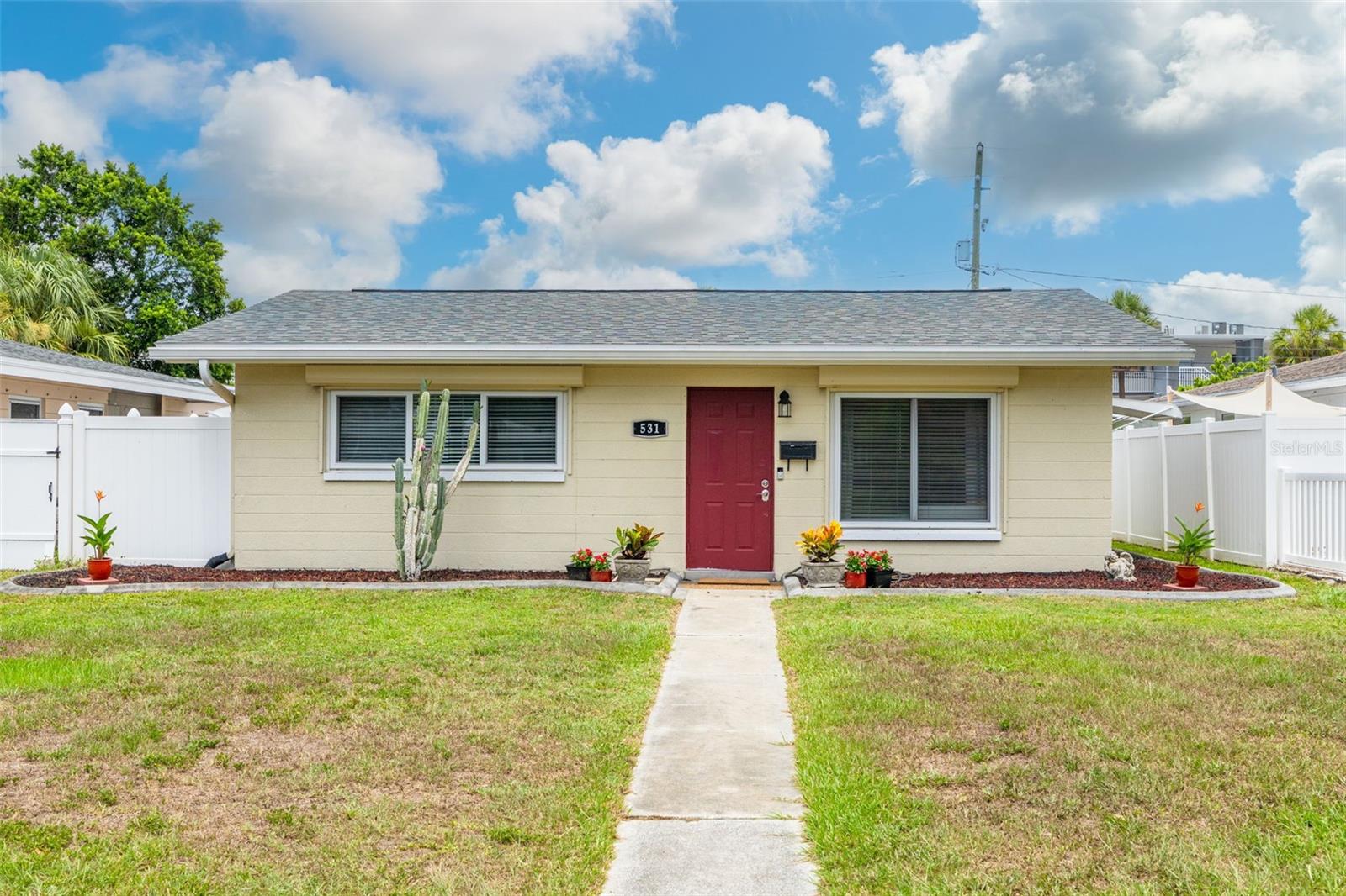 Photo of 531 75TH AVENUE ST PETERSBURG FL 33702