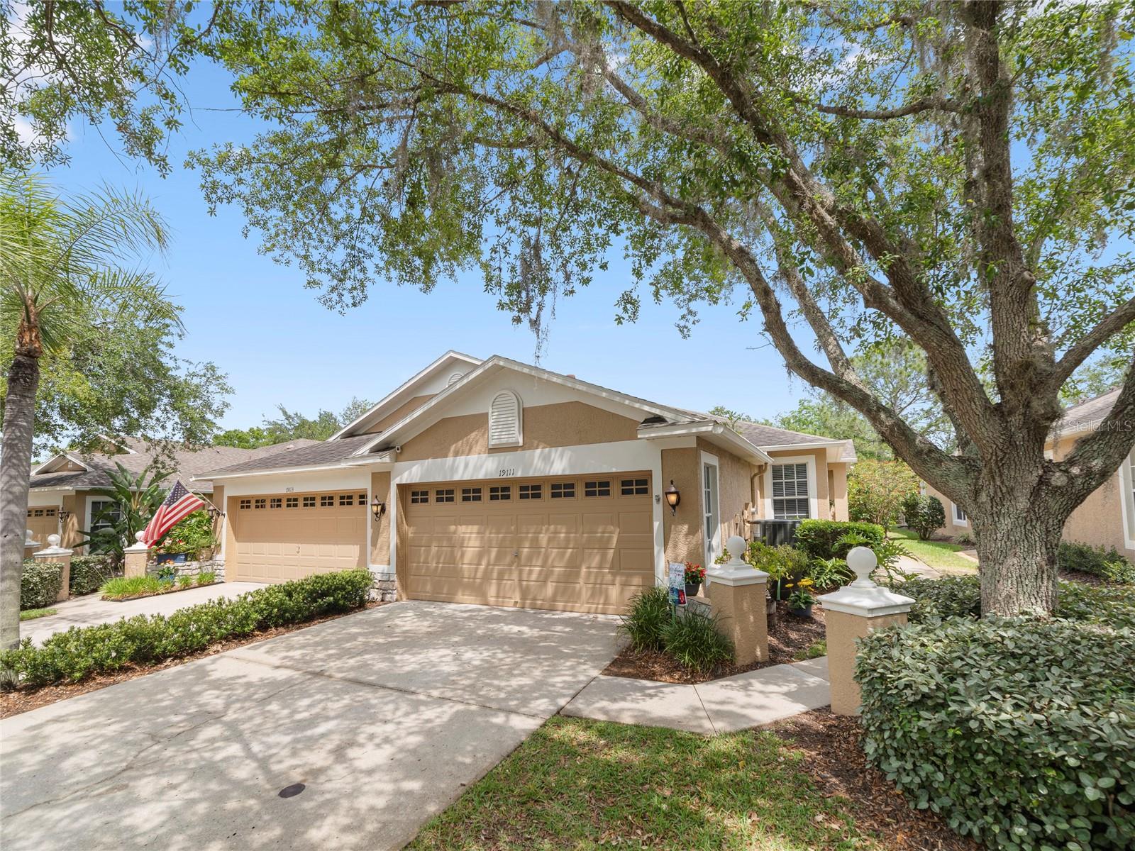 Photo of 19111 LAKE AUDUBON DRIVE TAMPA FL 33647