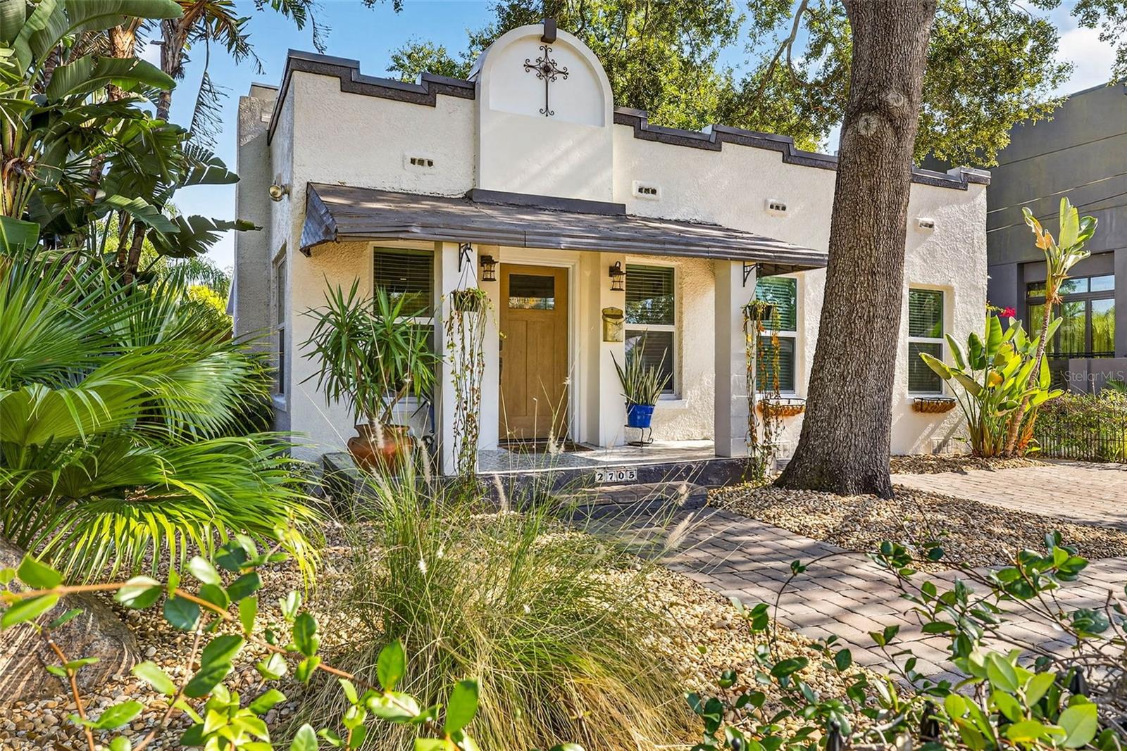 Photo of 2705 N POPLAR AVENUE TAMPA FL 33602