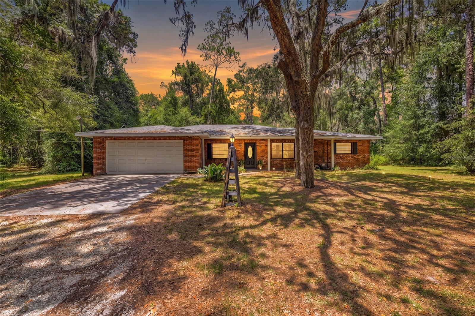 Photo of 9661 W DEEPWOODS DRIVE CRYSTAL RIVER FL 34428