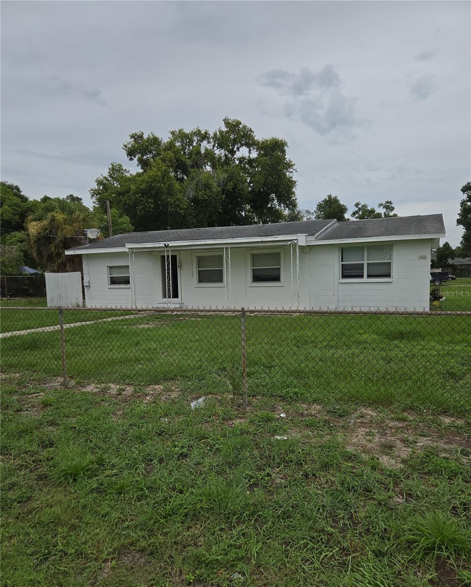 Photo of 1402 MALUHIA DRIVE TAMPA FL 33612