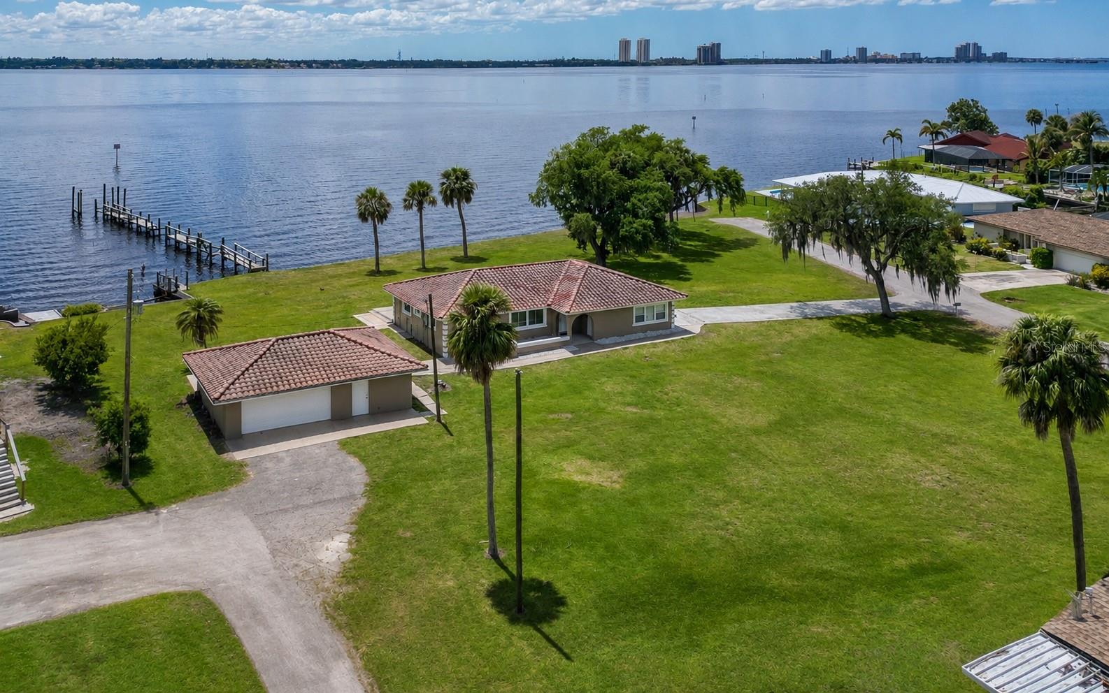 Photo of 1808 STEVENSON ROAD NORTH FORT MYERS FL 33917