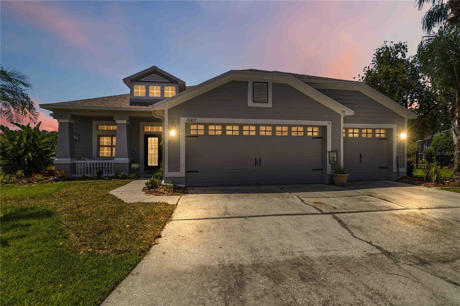 Photo of 16817 HARRIERRIDGE PLACE LITHIA FL 33547