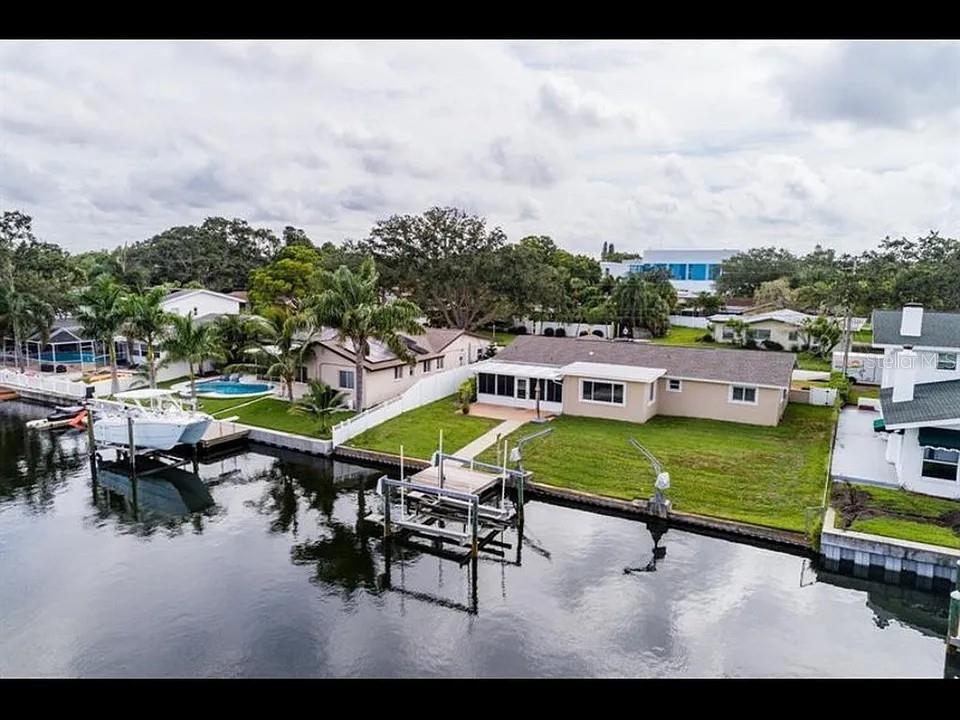 Photo of 4052 14TH WAY ST PETERSBURG FL 33703
