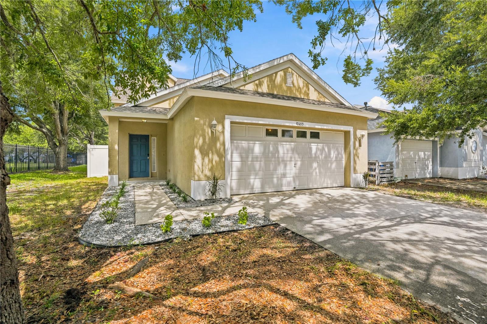 Photo of 10215 LAKESIDE VISTA DRIVE RIVERVIEW FL 33569