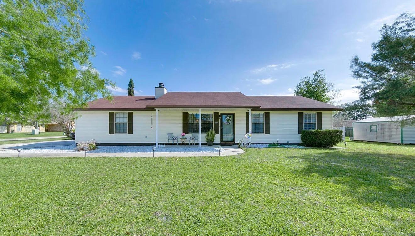 Photo of 1121 LONDONDERRY DRIVE ORANGE PARK FL 32065