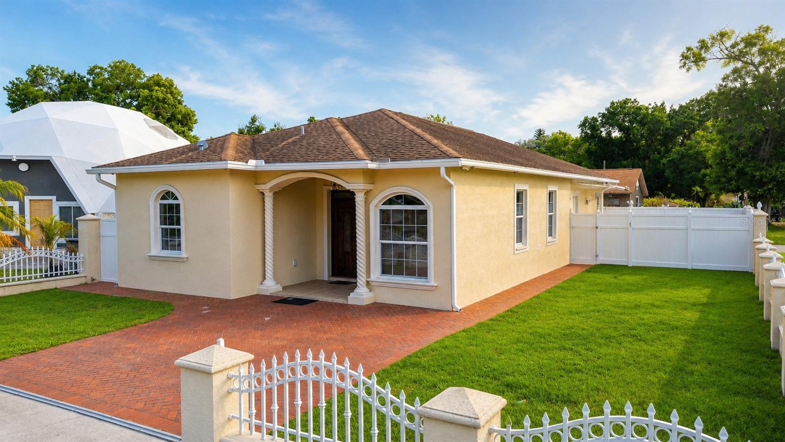 Photo of 6922 N HALE AVENUE TAMPA FL 33614