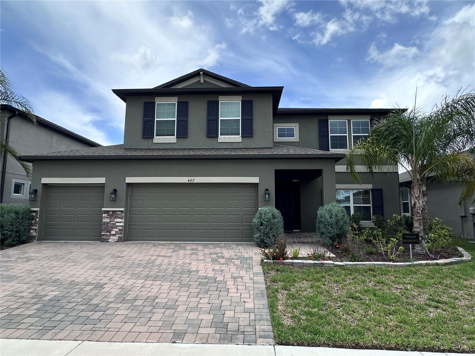 Photo of 4917 EAGLE ROCK DRIVE WIMAUMA FL 33598