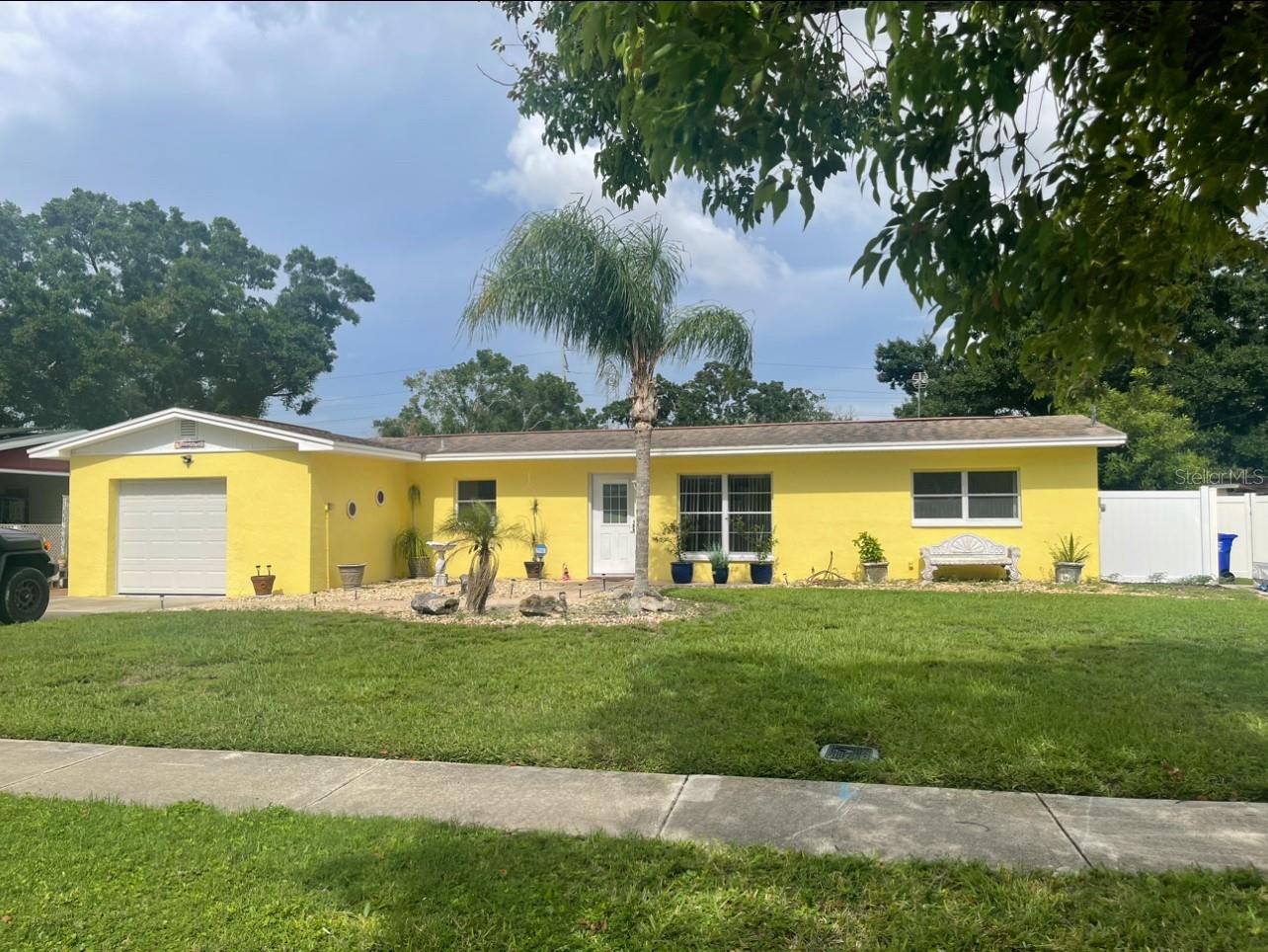 Photo of 331 SHORE DRIVE OLDSMAR FL 34677
