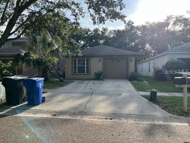 Photo of 8434 QUARTER HORSE DRIVE RIVERVIEW FL 33578
