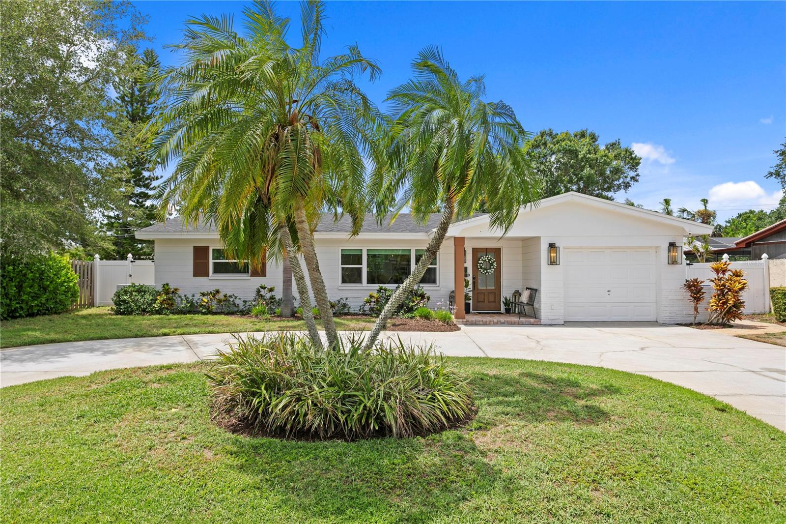 Photo of 154 45TH AVENUE ST PETERSBURG FL 33703