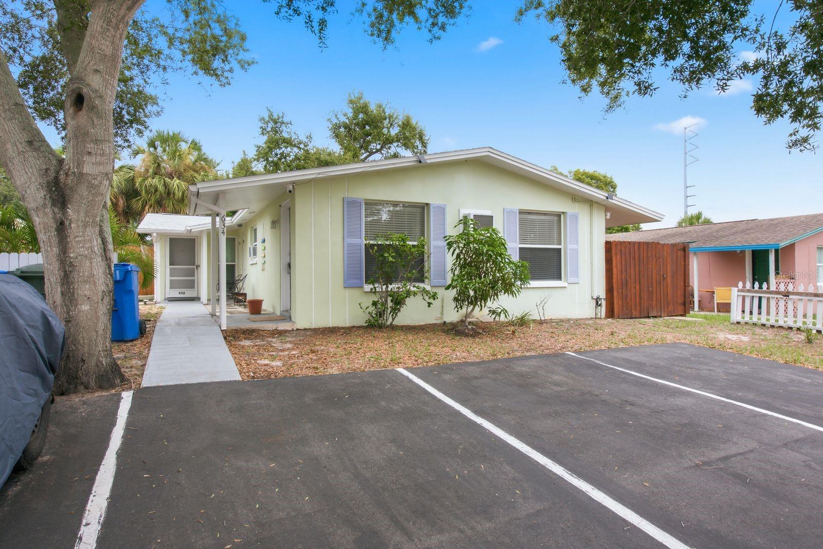 Photo of 634 DOGWOOD COURT DUNEDIN FL 34698