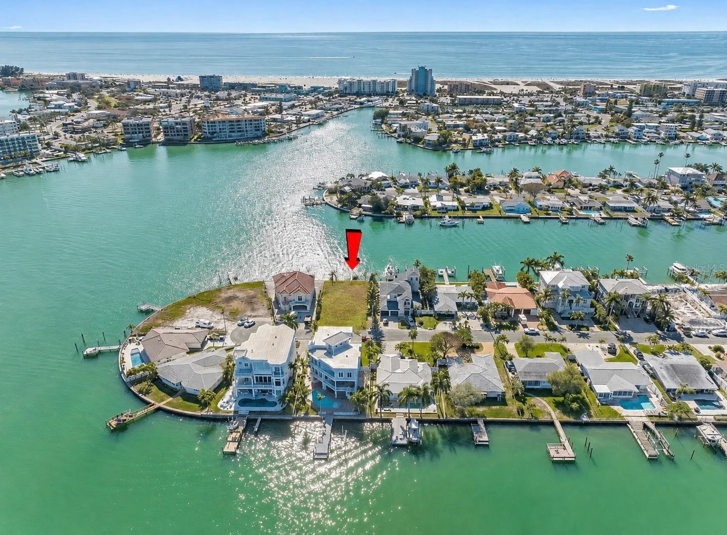 Photo of 11100 5TH STREET TREASURE ISLAND FL 33706