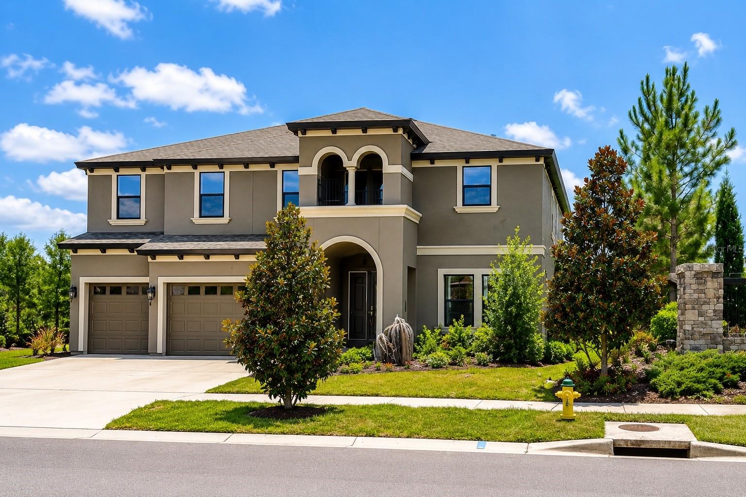 Photo of 14403 WOODLAND SPUR DRIVE LITHIA FL 33547