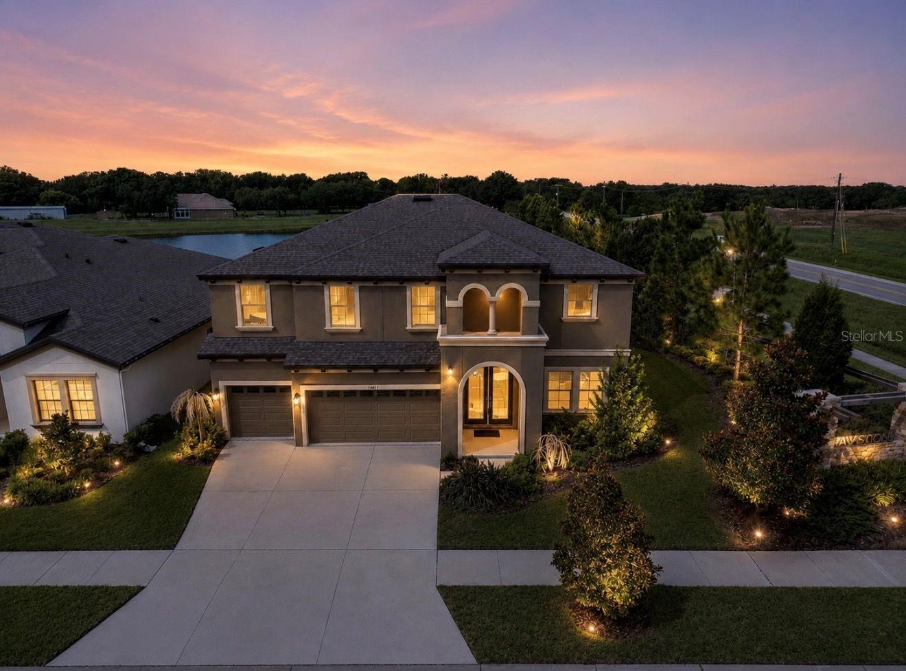 Photo of 14403 WOODLAND SPUR DRIVE LITHIA FL 33547
