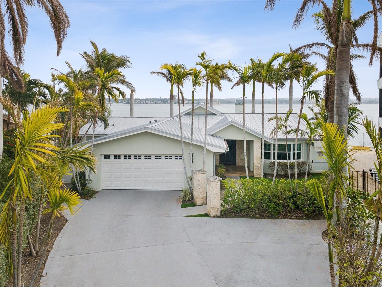 Photo of 450 22ND STREET BELLEAIR BEACH FL 33786