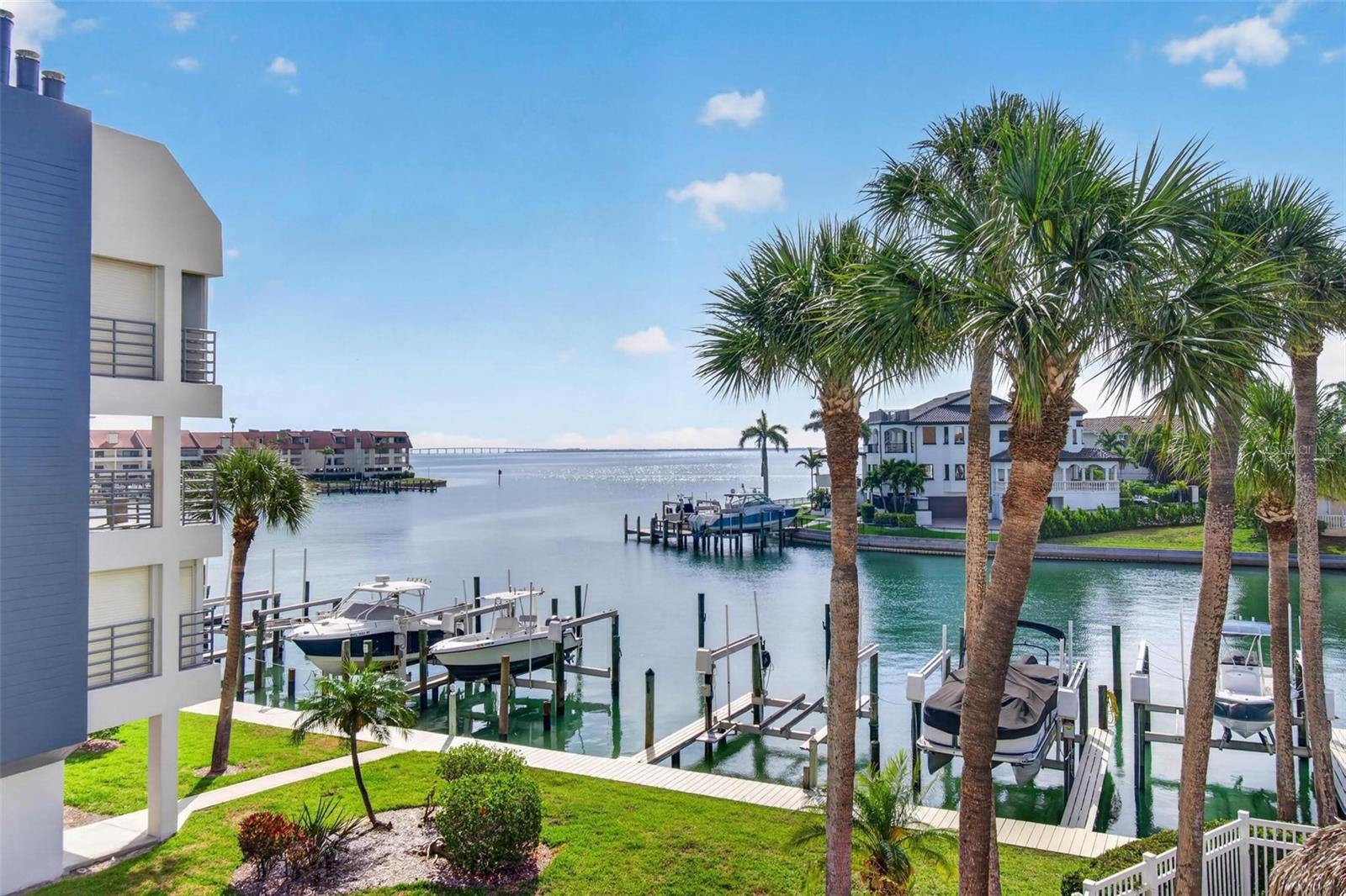 Photo of 363 PINELLAS BAYWAY #42 ST PETERSBURG FL 33715