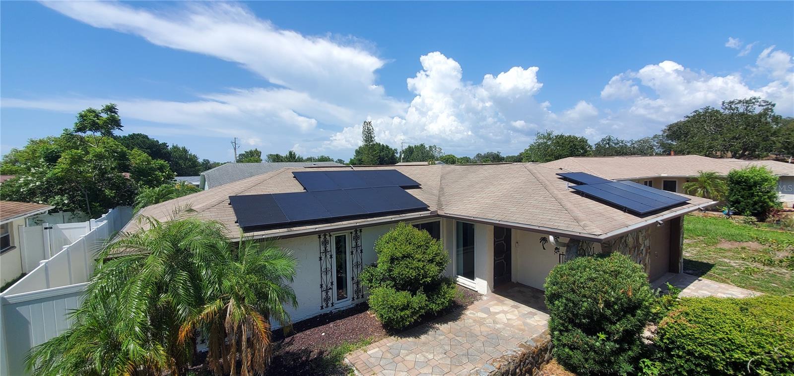 Photo of 7438 LAKE FOREST CIRCLE PORT RICHEY FL 34668