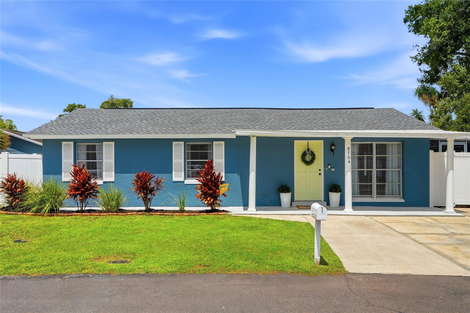 Photo of 8704 MARLIN COURT TAMPA FL 33634