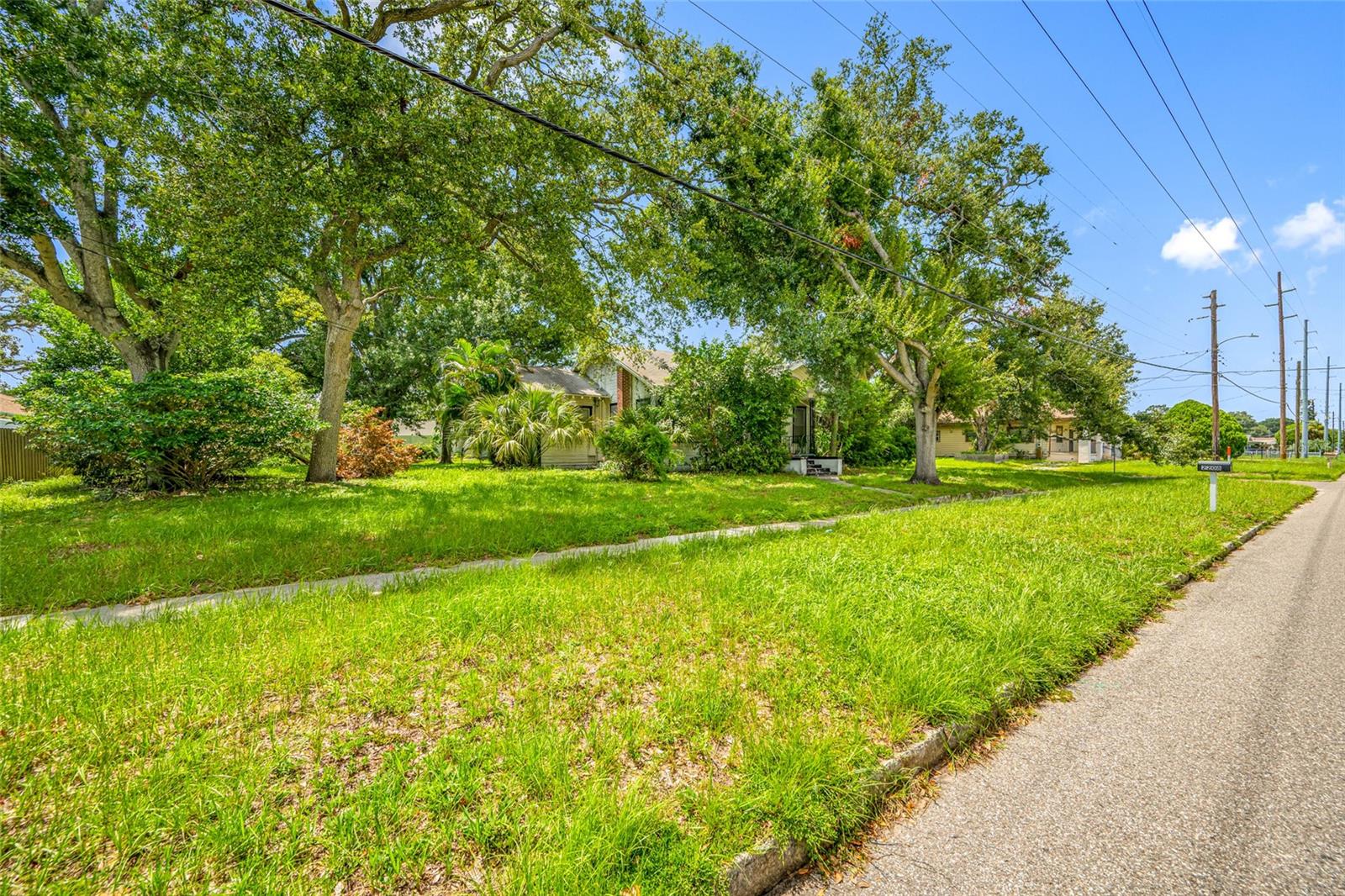 Photo of 2208 N LINCOLN AVENUE TAMPA FL 33607