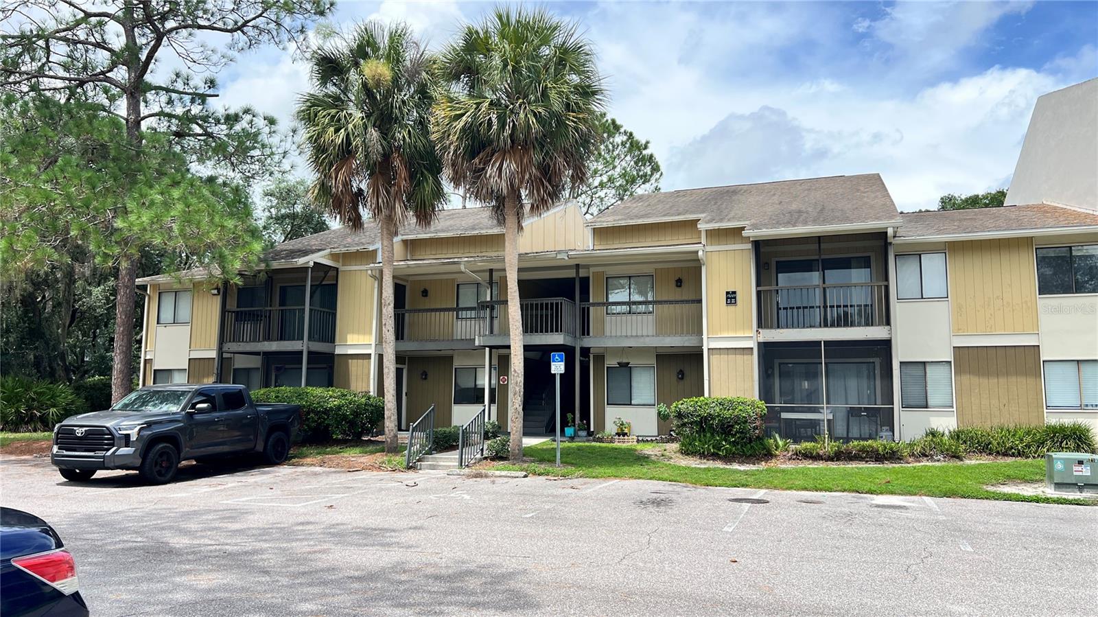 Photo of 13289 ARBOR POINTE CIRCLE #202 TAMPA FL 33617