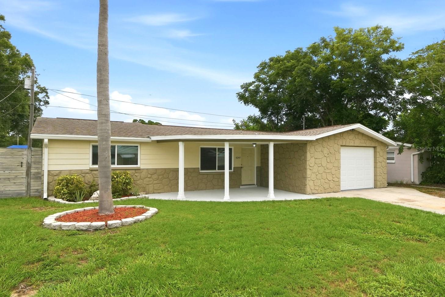 Photo of 4247 GULFSHORE COURT NEW PORT RICHEY FL 34652