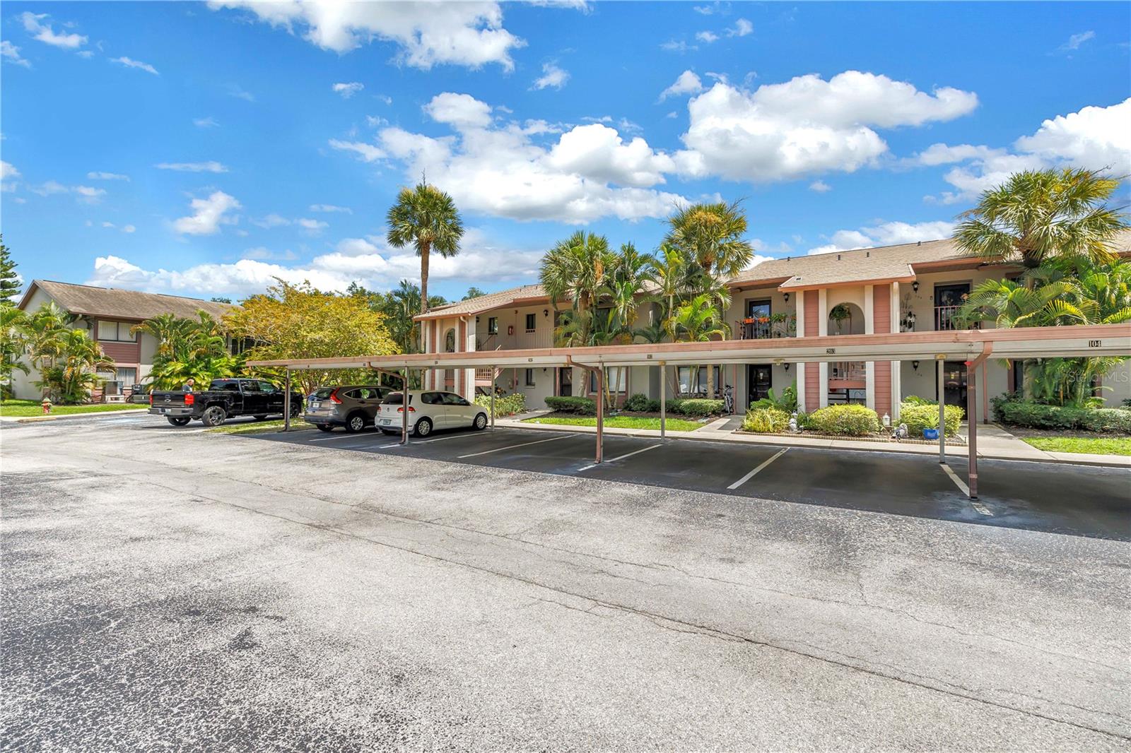 Photo of 723 83RD AVENUE #102 ST PETERSBURG FL 33702