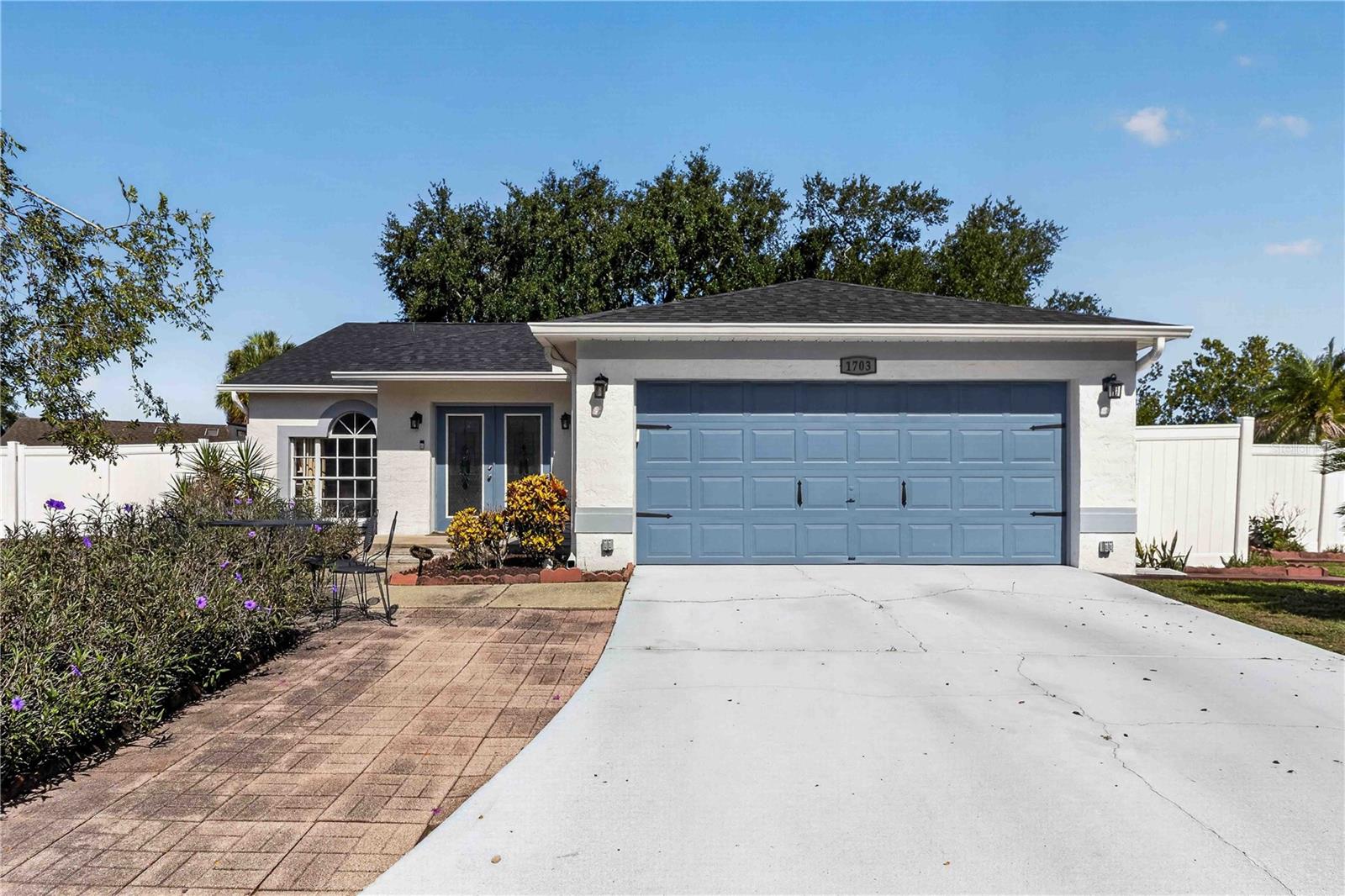 Photo of 1703 LARABIE COURT BRANDON FL 33511