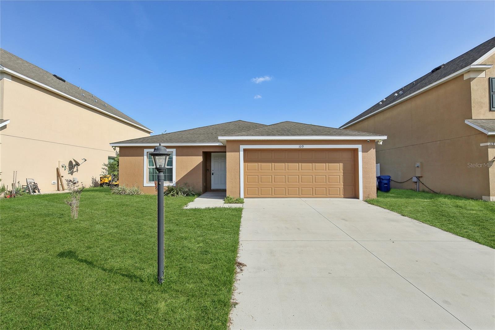 Photo of 109 JAMES CIRCLE LAKE ALFRED FL 33850