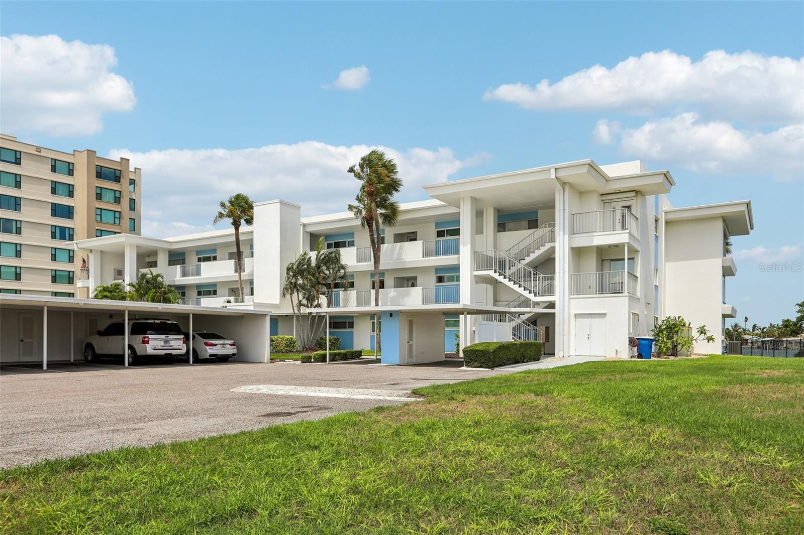 Photo of 770 ISLAND WAY #N204 CLEARWATER FL 33767