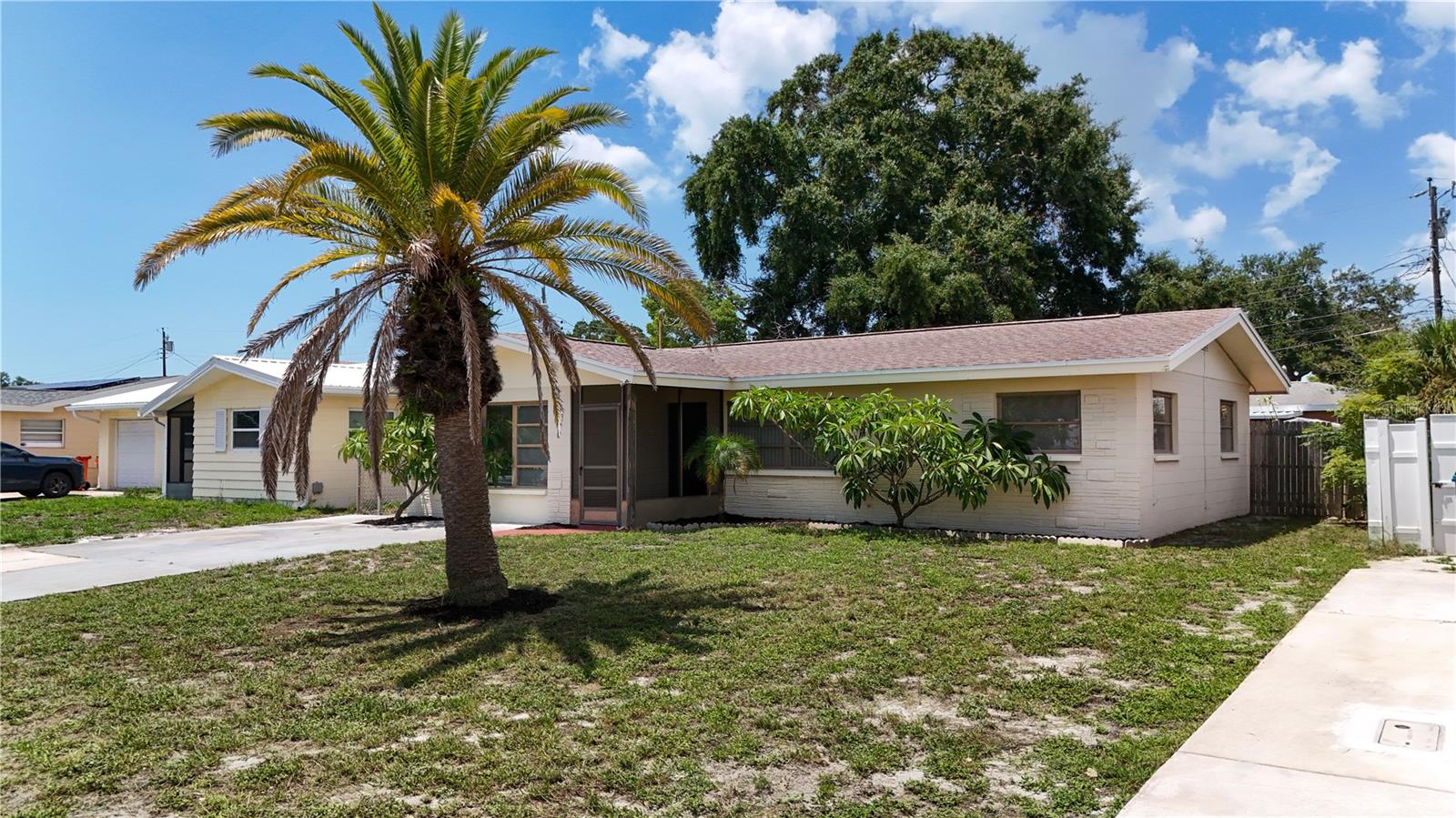 Photo of 12535 79TH AVENUE SEMINOLE FL 33776