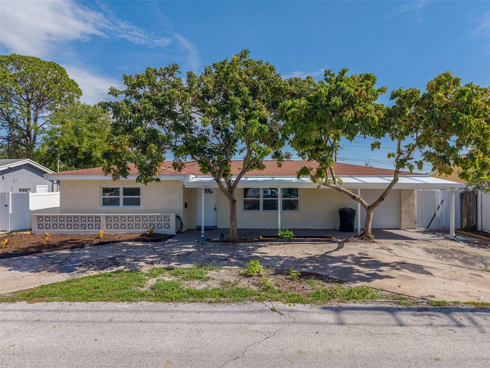 Photo of 5937 38TH AVENUE ST PETERSBURG FL 33710