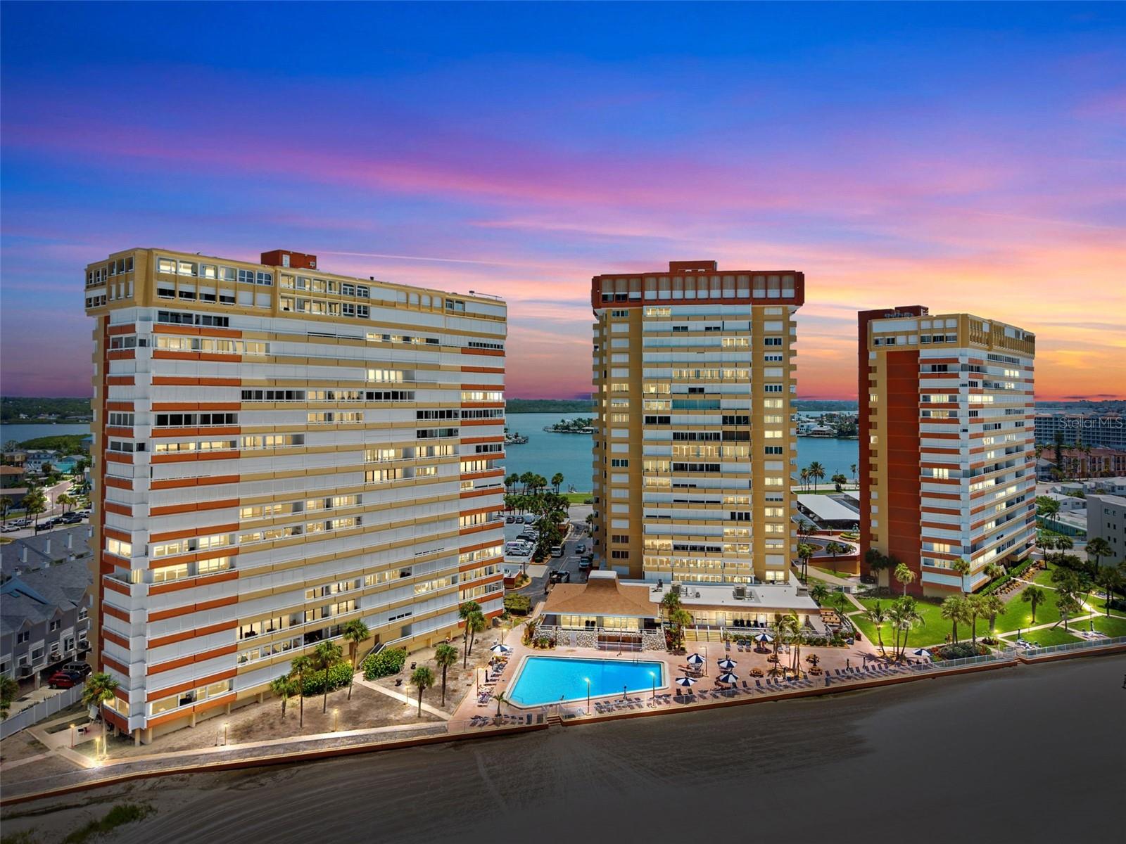 Photo of 17940 GULF BOULEVARD #11E REDINGTON SHORES FL 33708