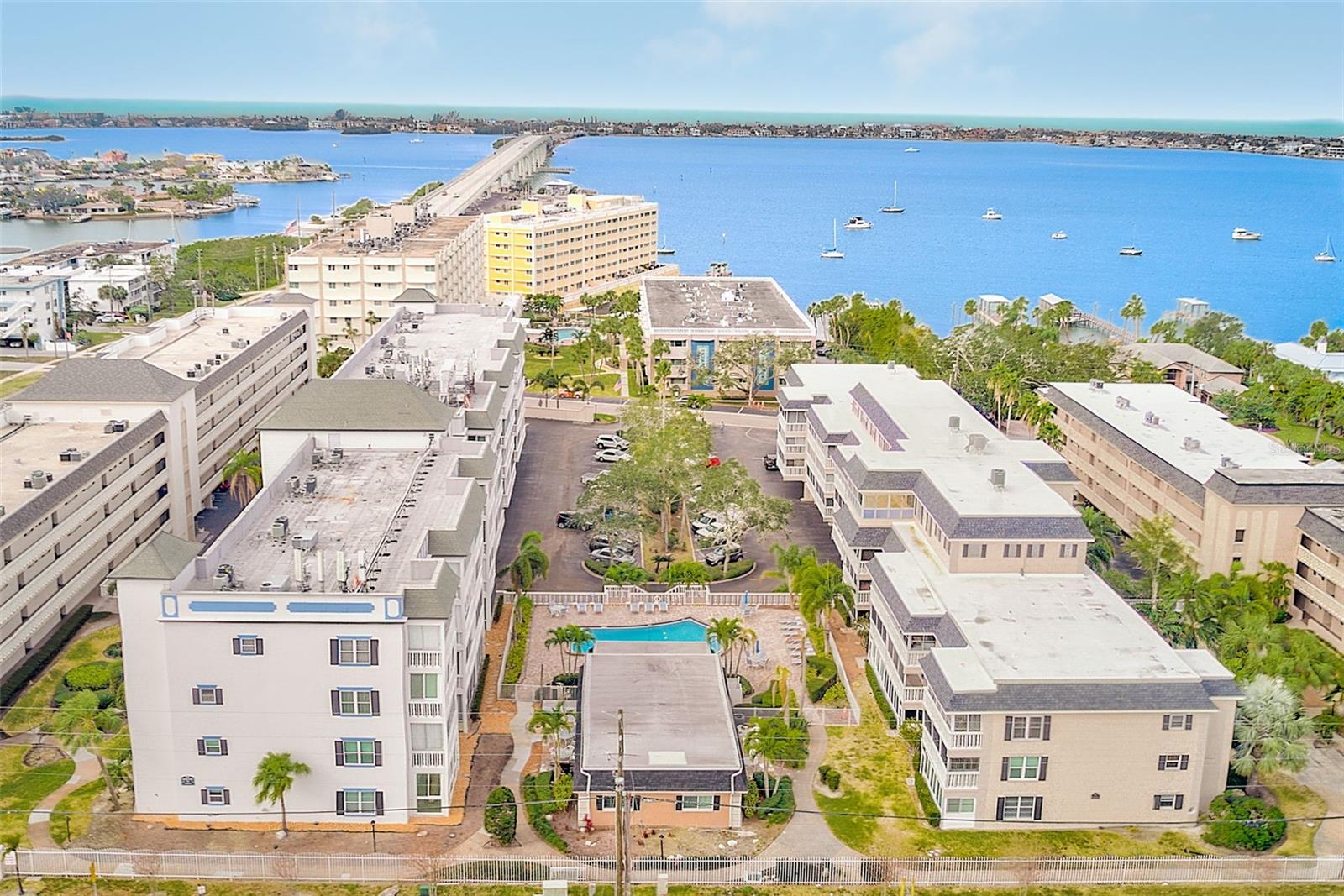 Photo of 147 BLUFF VIEW DRIVE #304 LARGO FL 33770