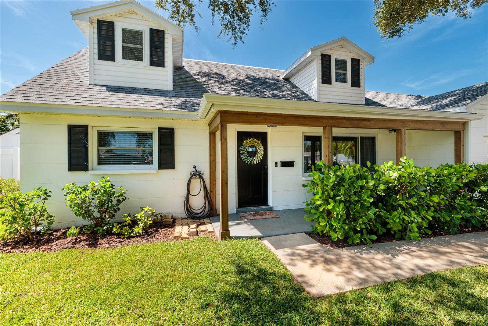 Photo of 5950 35TH AVENUE ST PETERSBURG FL 33710