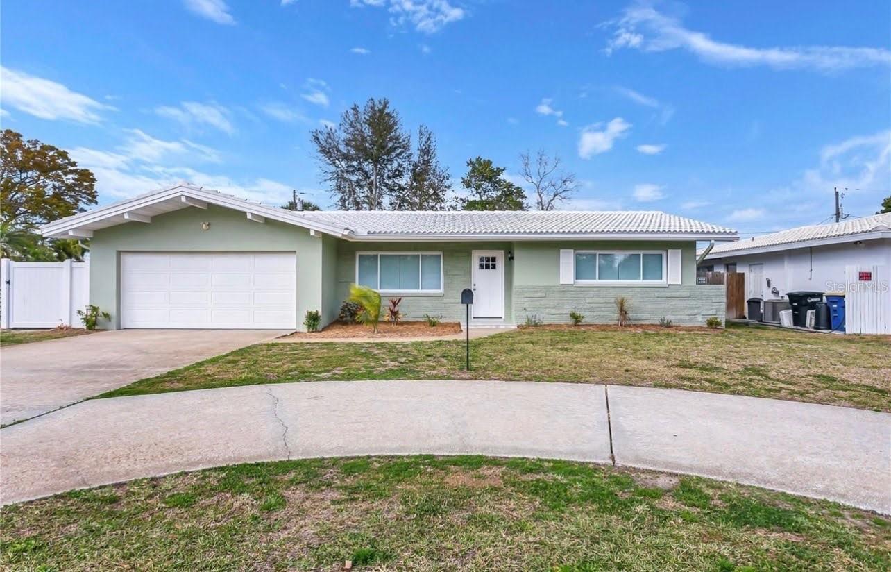 Photo of 2036 NURSERY ROAD CLEARWATER FL 33764