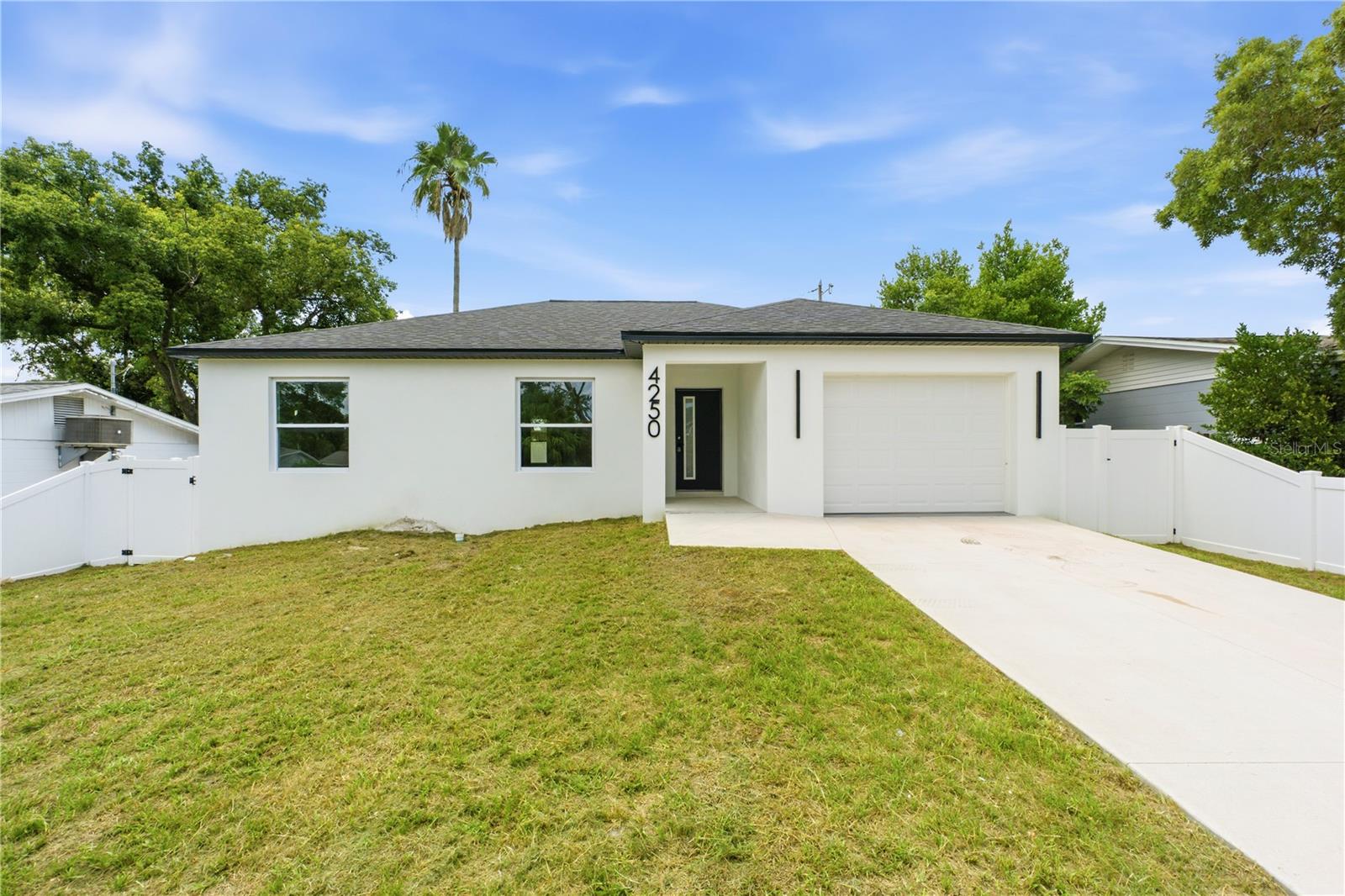 Photo of 4250 OAK BLUFF AVENUE HOLIDAY FL 34691