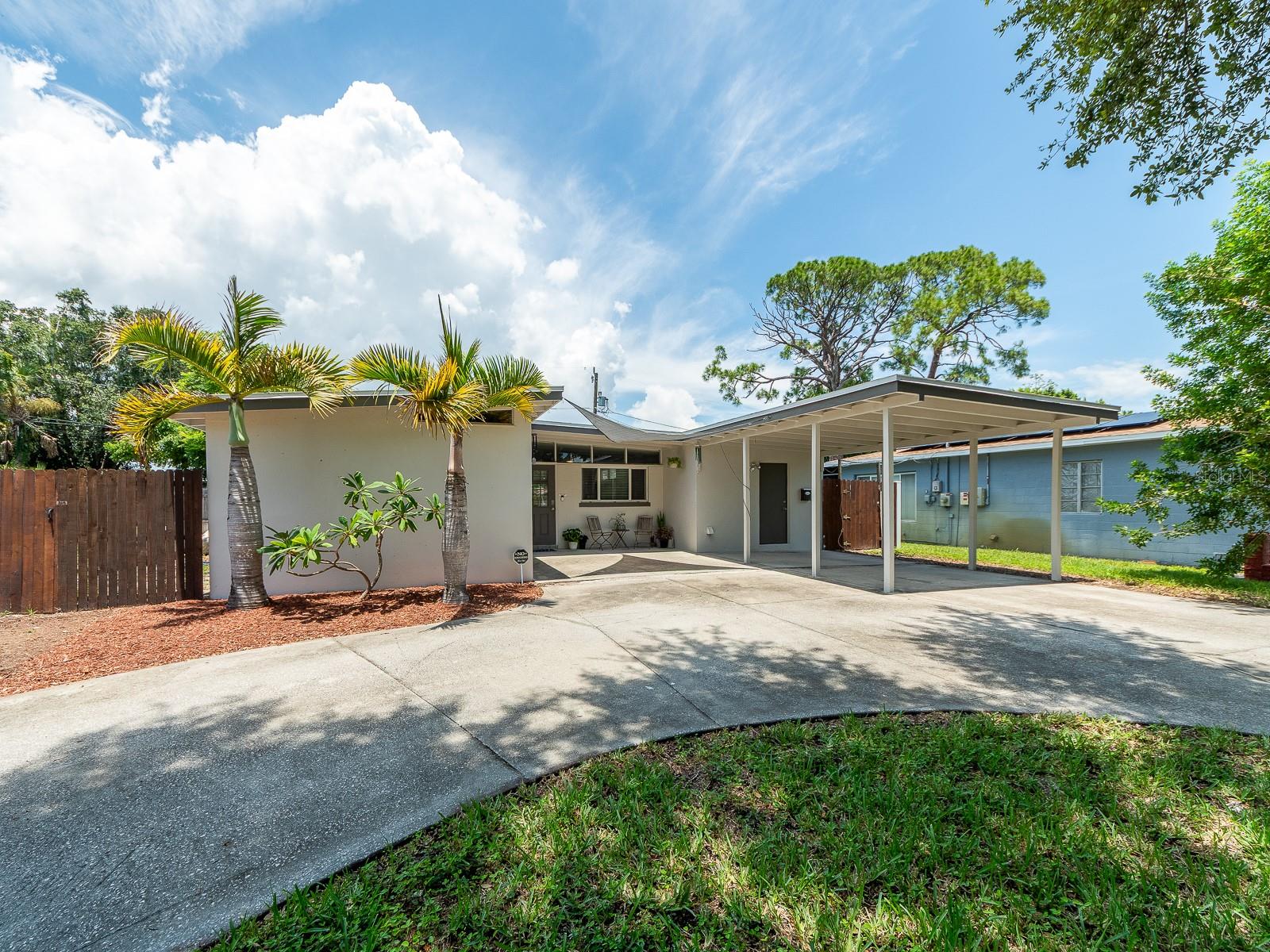 Photo of 851 65TH AVENUE ST PETERSBURG FL 33705