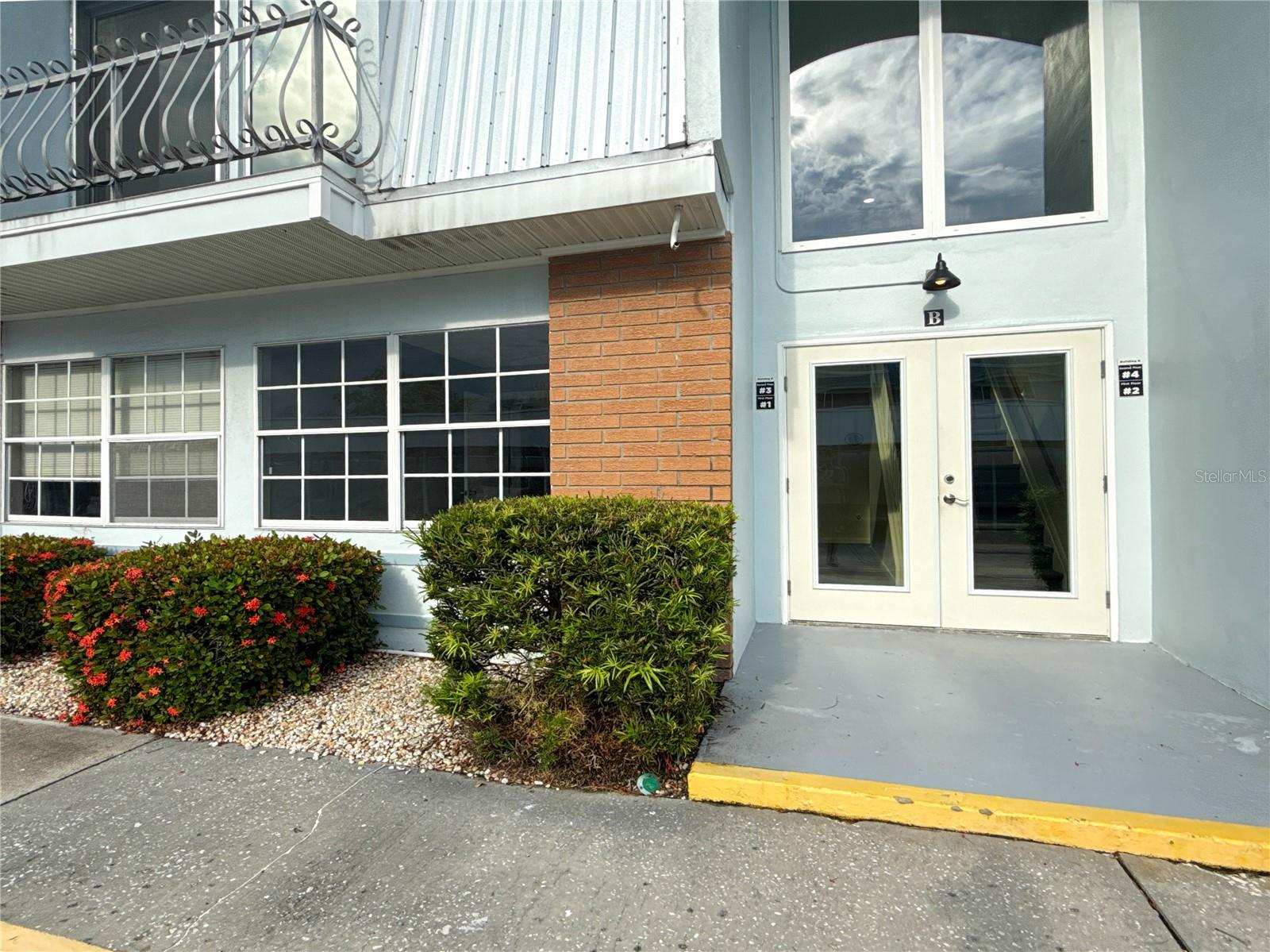 Photo of 22333 EDGEWATER DRIVE #B1 PORT CHARLOTTE FL 33980