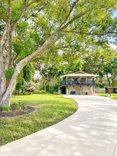 Photo of 17430 BLACKWELL LANE LUTZ FL 33549