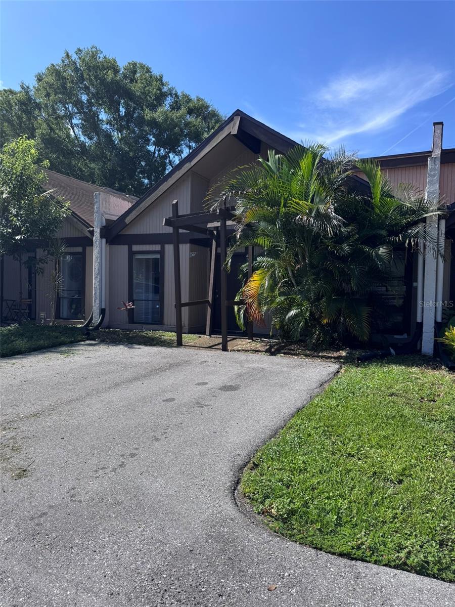 Photo of 4008 MURIEL PLACE #1 TAMPA FL 33614
