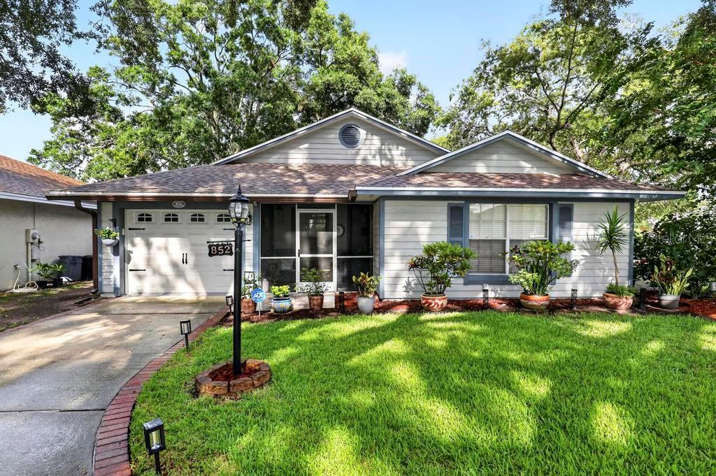 Photo of 852 FRANKLIN CIRCLE PALM HARBOR FL 34683