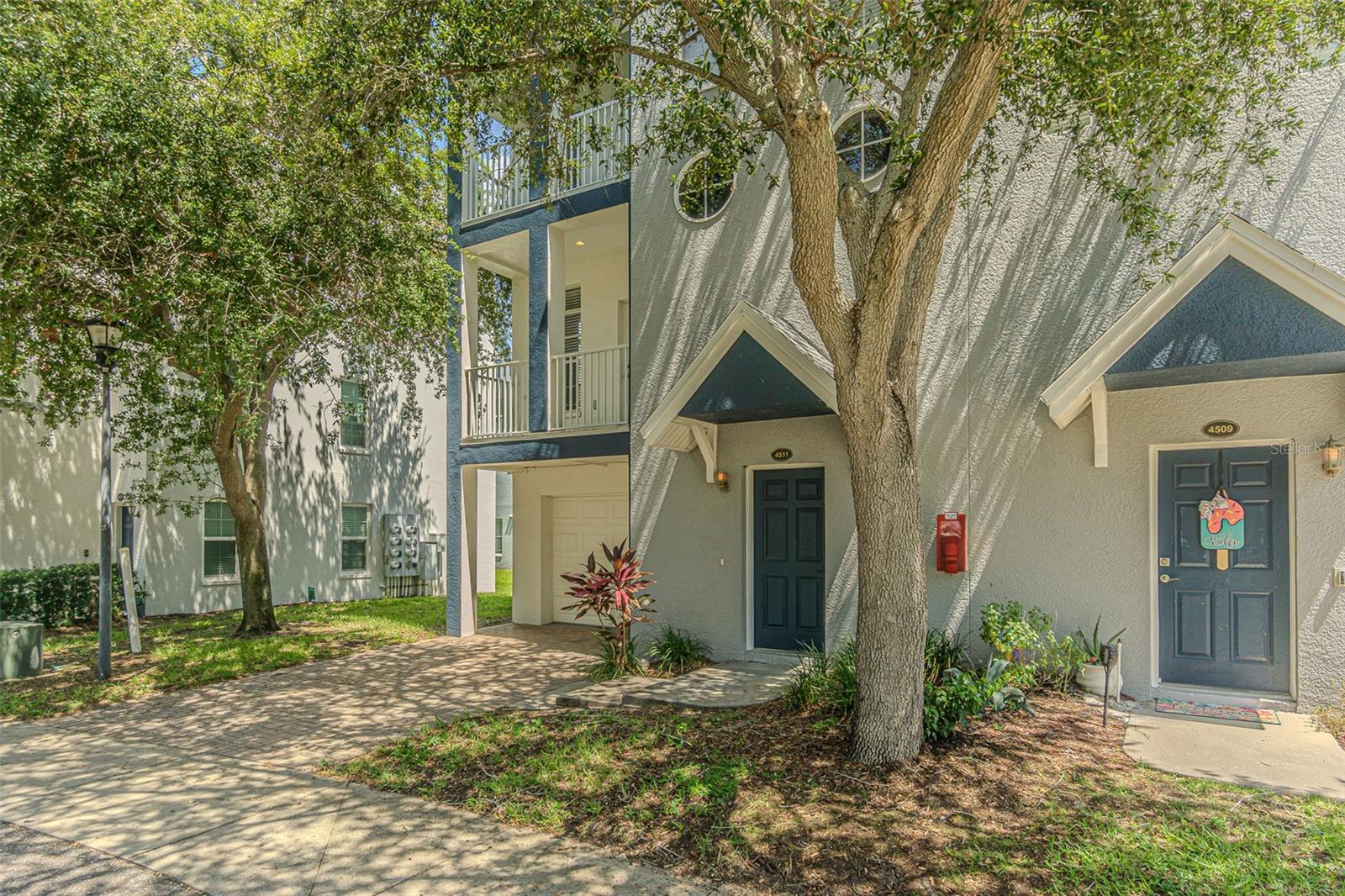Photo of 4511 LEGACY PARK DRIVE TAMPA FL 33611