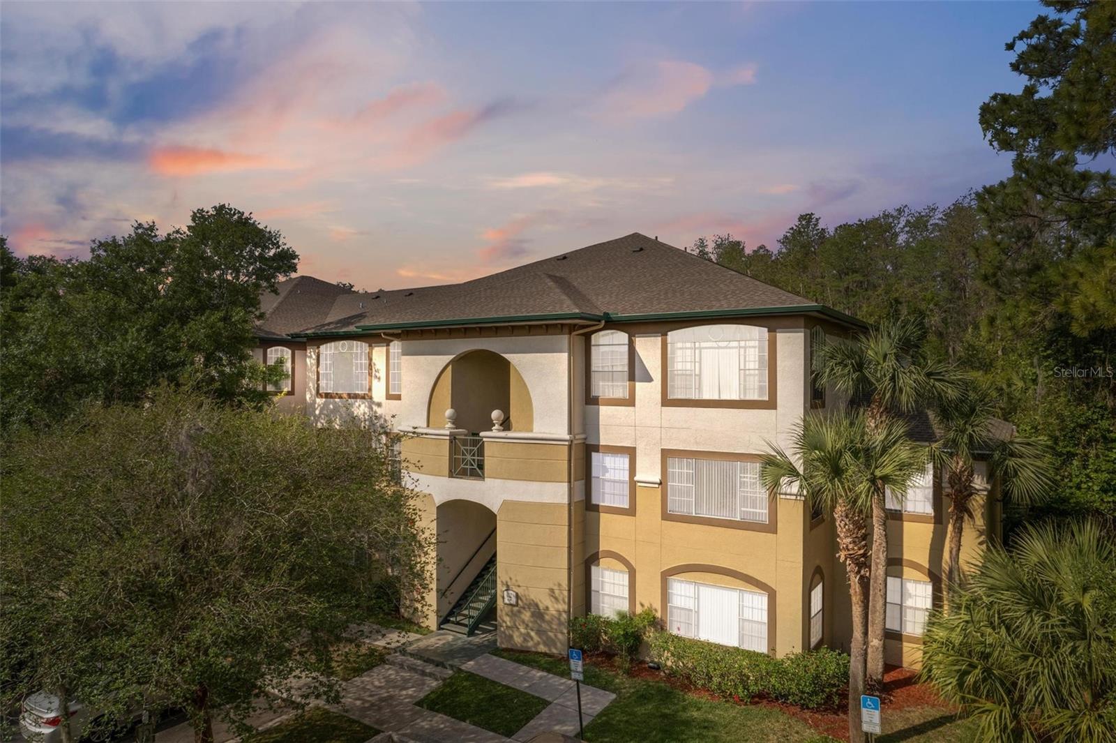 Photo of 17110 CARRINGTON PARK DRIVE #832 TAMPA FL 33647