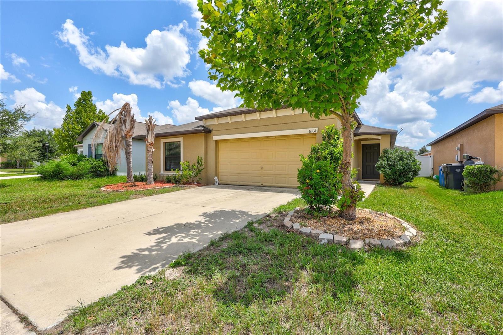 Photo of 14106 COVERT GREEN PLACE RIVERVIEW FL 33579