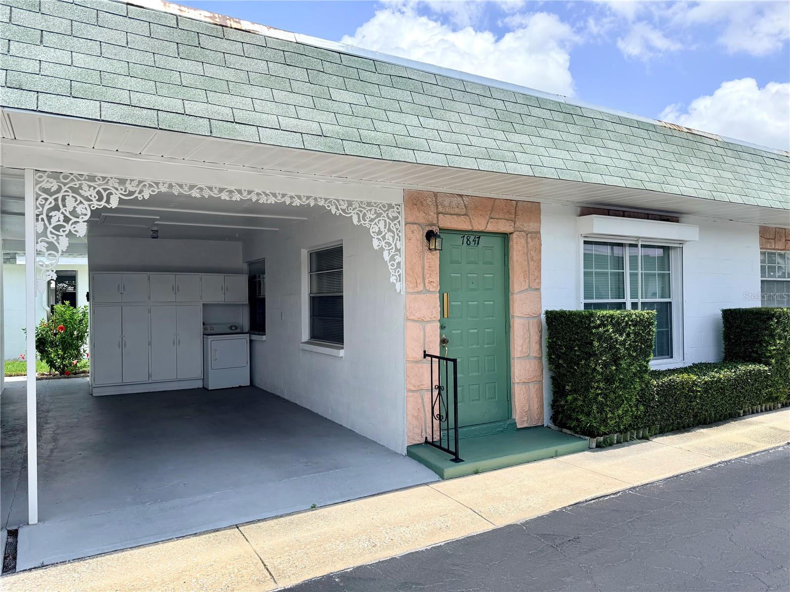 Photo of 7847 39TH TERRACE ST PETERSBURG FL 33709