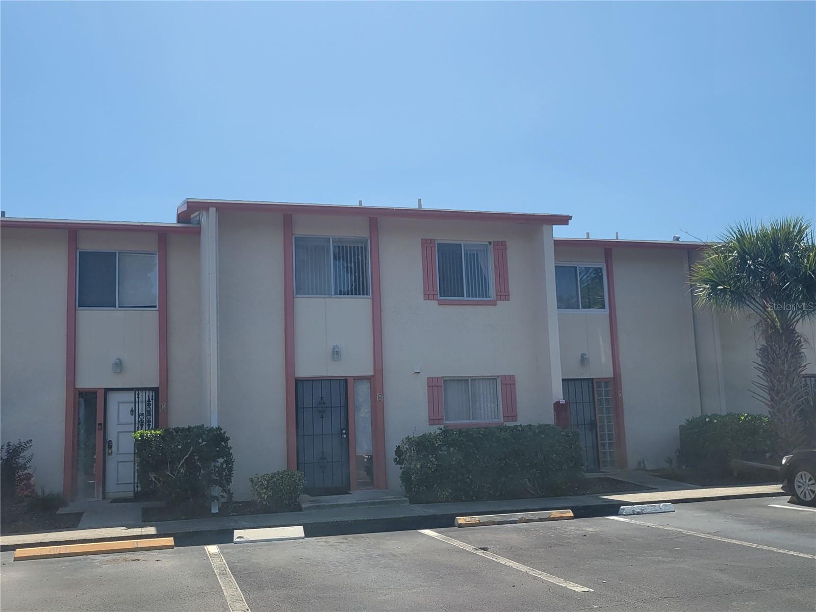 Photo of 5832 16TH LANE #6 ST PETERSBURG FL 33712